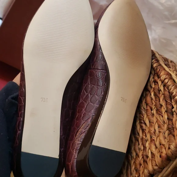 TALBOT'S animal print ballerina flats...size 7.. EXCELLENT - Picture 7 of 7